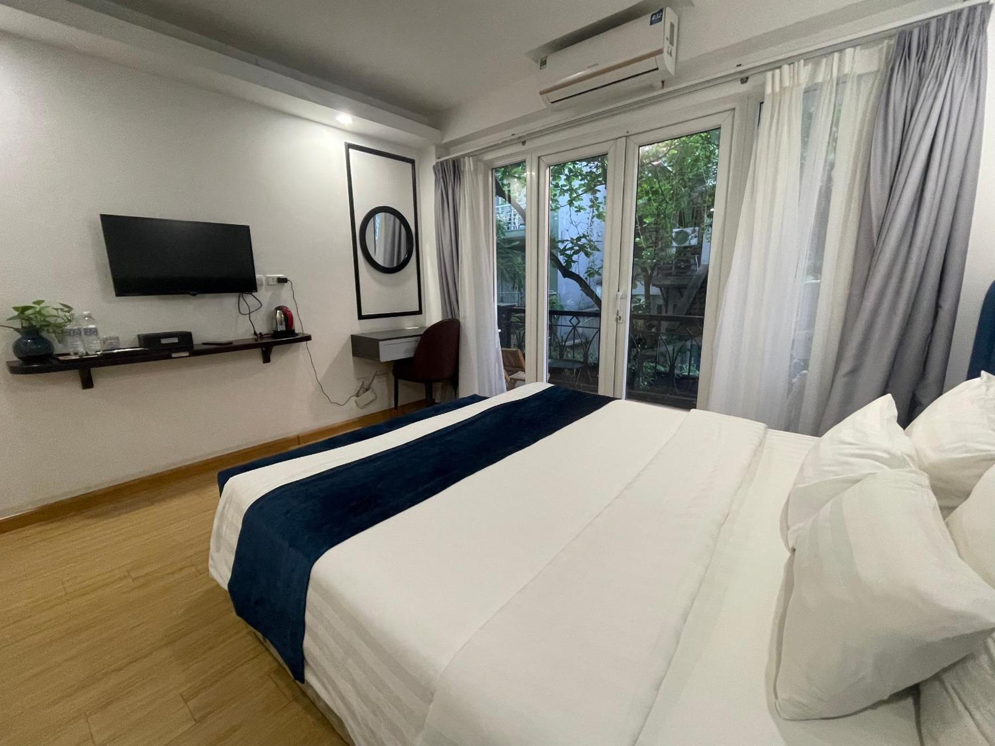 Hanoi Capital Premium Hotel Bagian luar foto